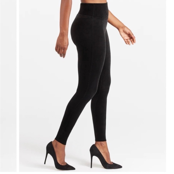 New with tags - Spanx black velvet high waist no front seam leggings - medium - Picture 2 of 8